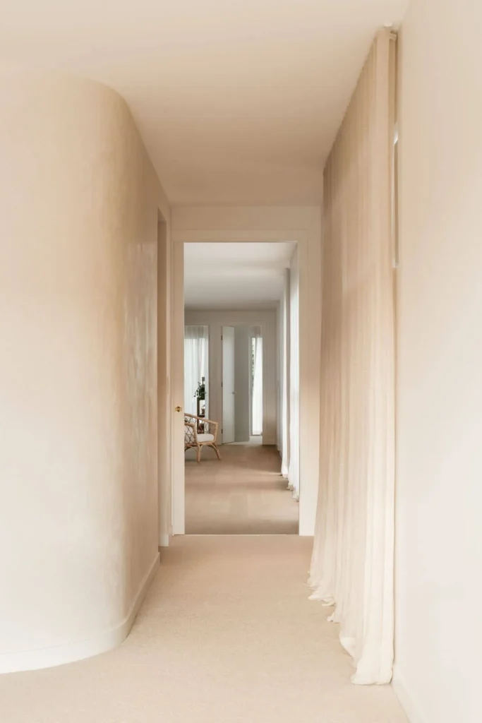 Rockcote Otsumigaki: a refined formula for natural interiors Rockcote Otsumigaki: a refined formula for natural interiors